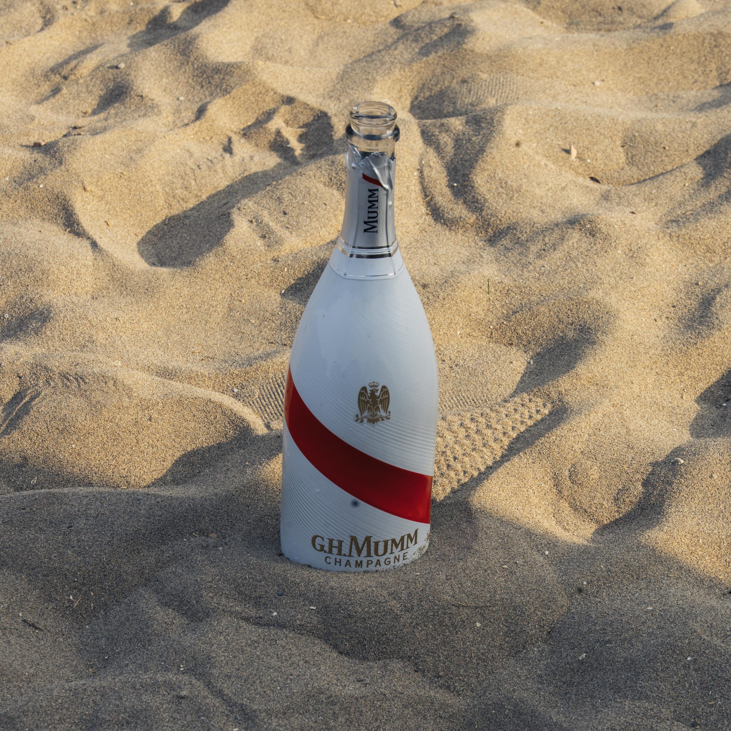 Champagne Mumm
